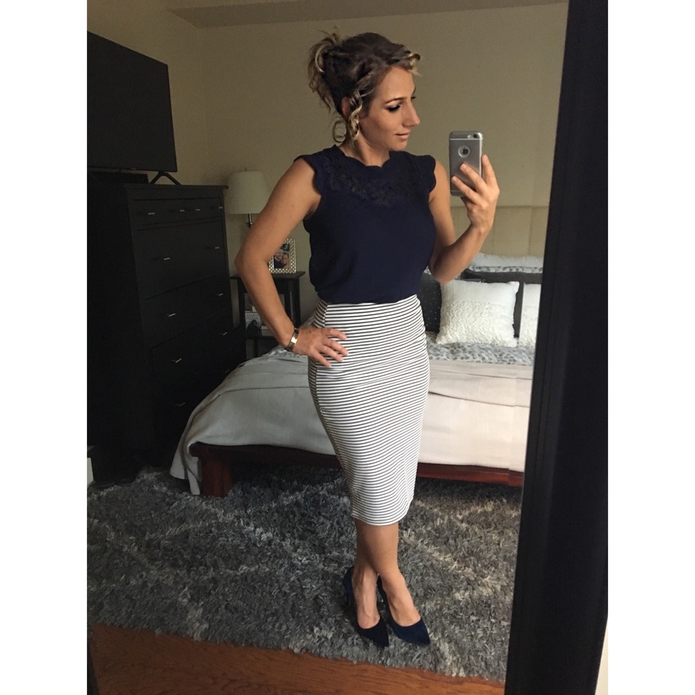 | stripe pencil skirt |